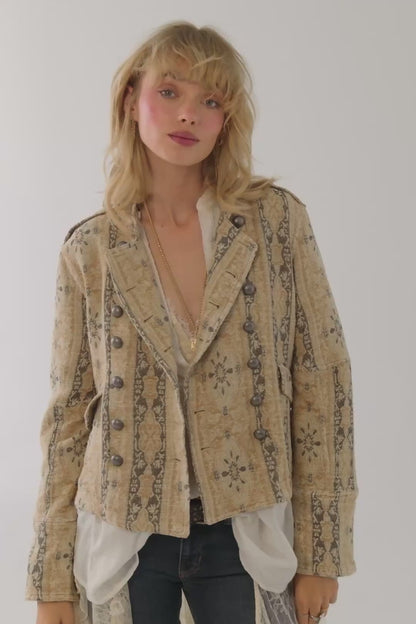 Lotty Jacquard