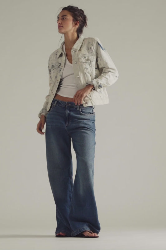 Stride Straight 'n Wide Jeans