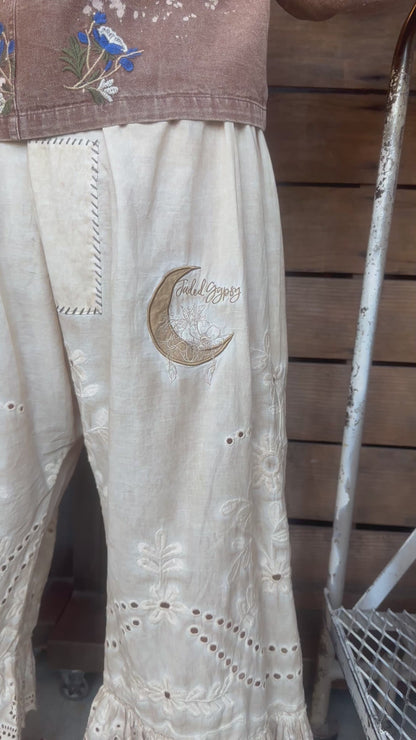 Softly Worn Eyelet Bloomers