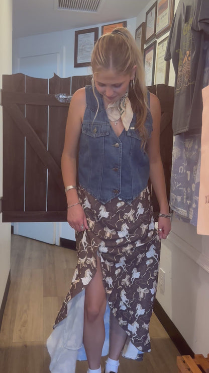 Horse Midi Slit Skirt