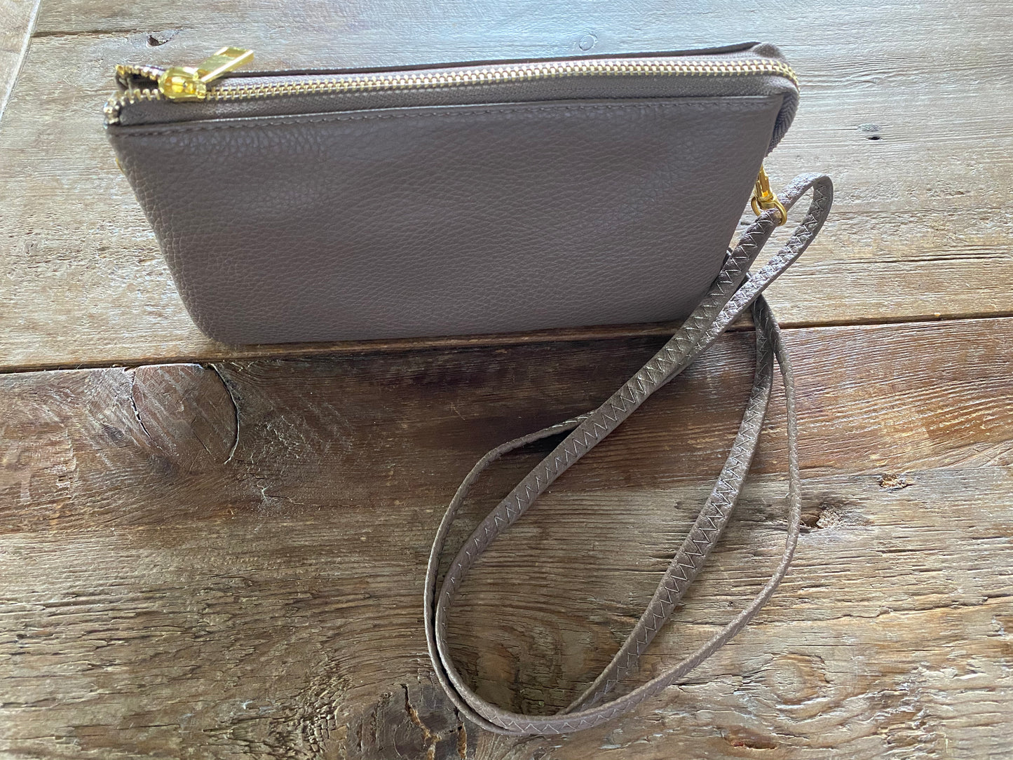 Simple Crossbody