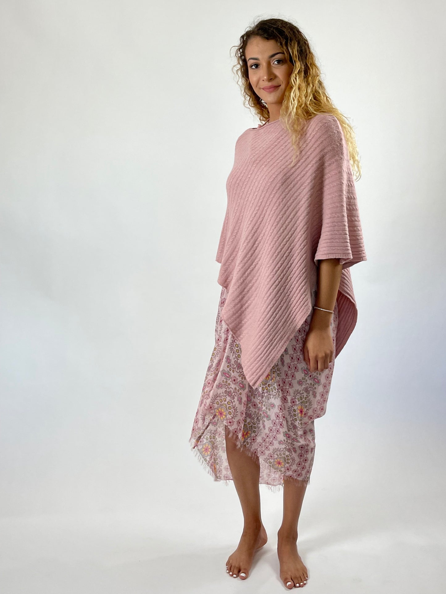 Ribbed Sweater Poncho - Neutral