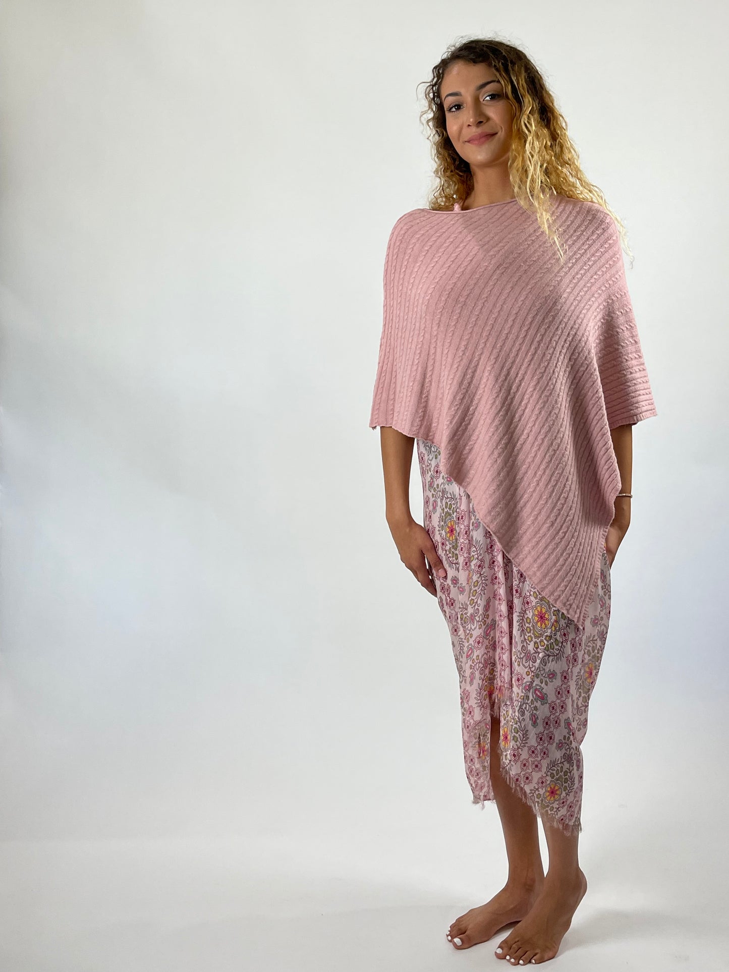 Ribbed Sweater Poncho - Neutral