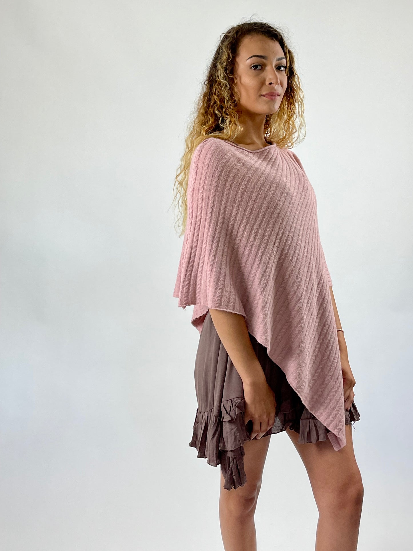 Ribbed Sweater Poncho - Neutral