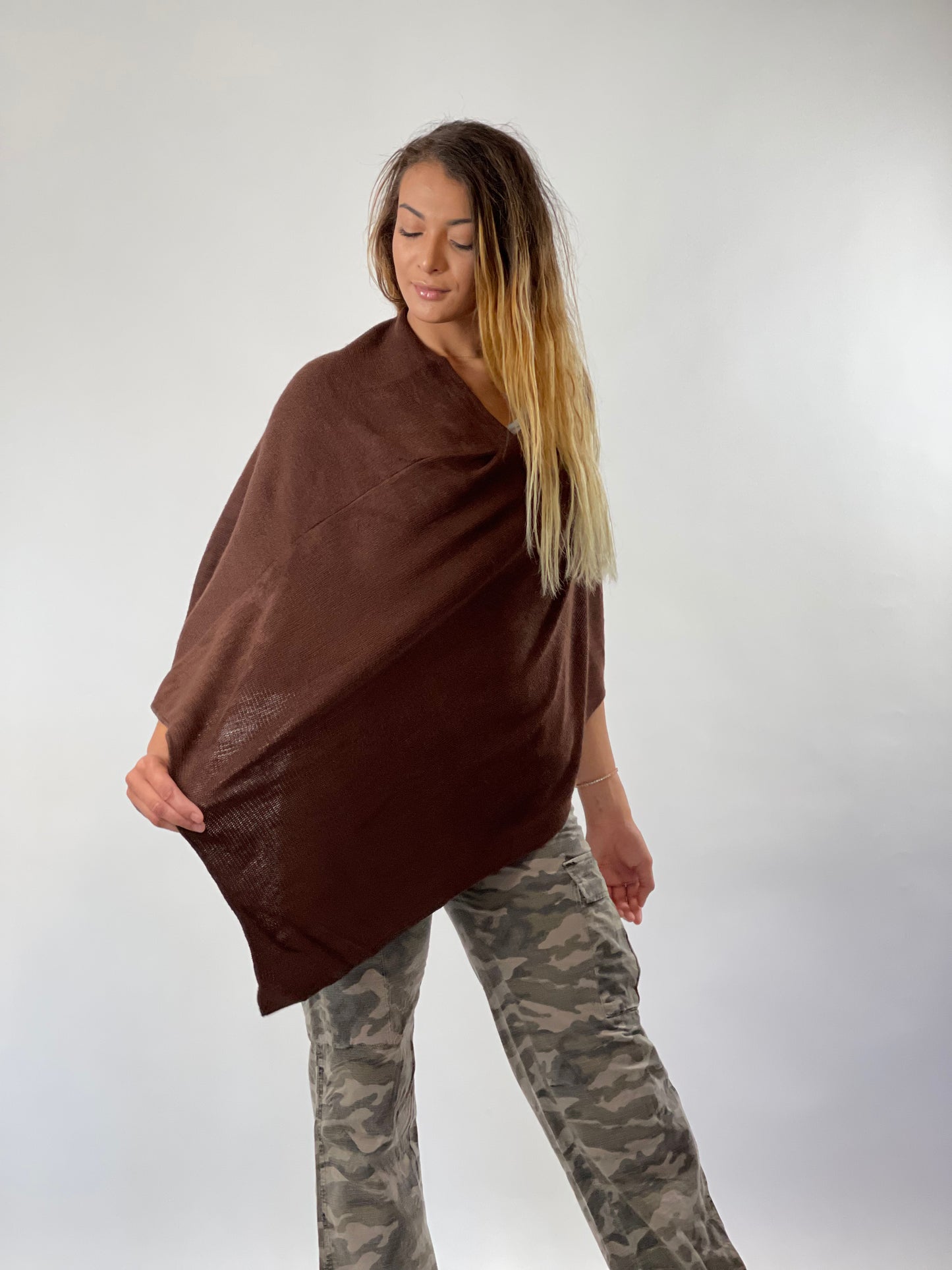 Lightweight Sweater Poncho - Neutral