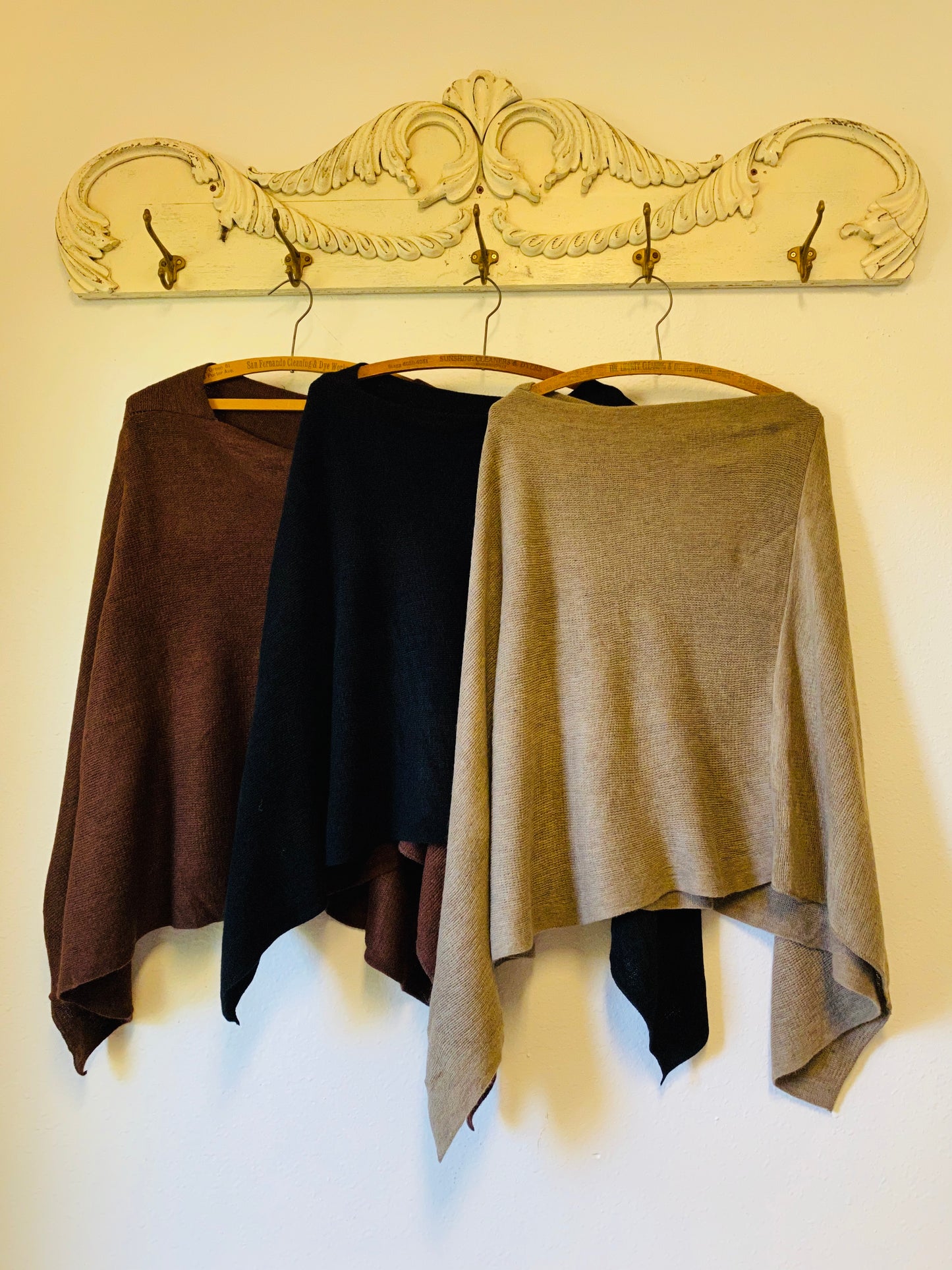 Lightweight Sweater Poncho - Neutral