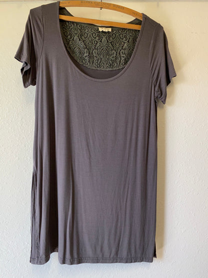 Scoopneck Tees