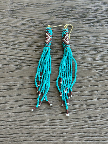 8406 Narrow Seed Earrings